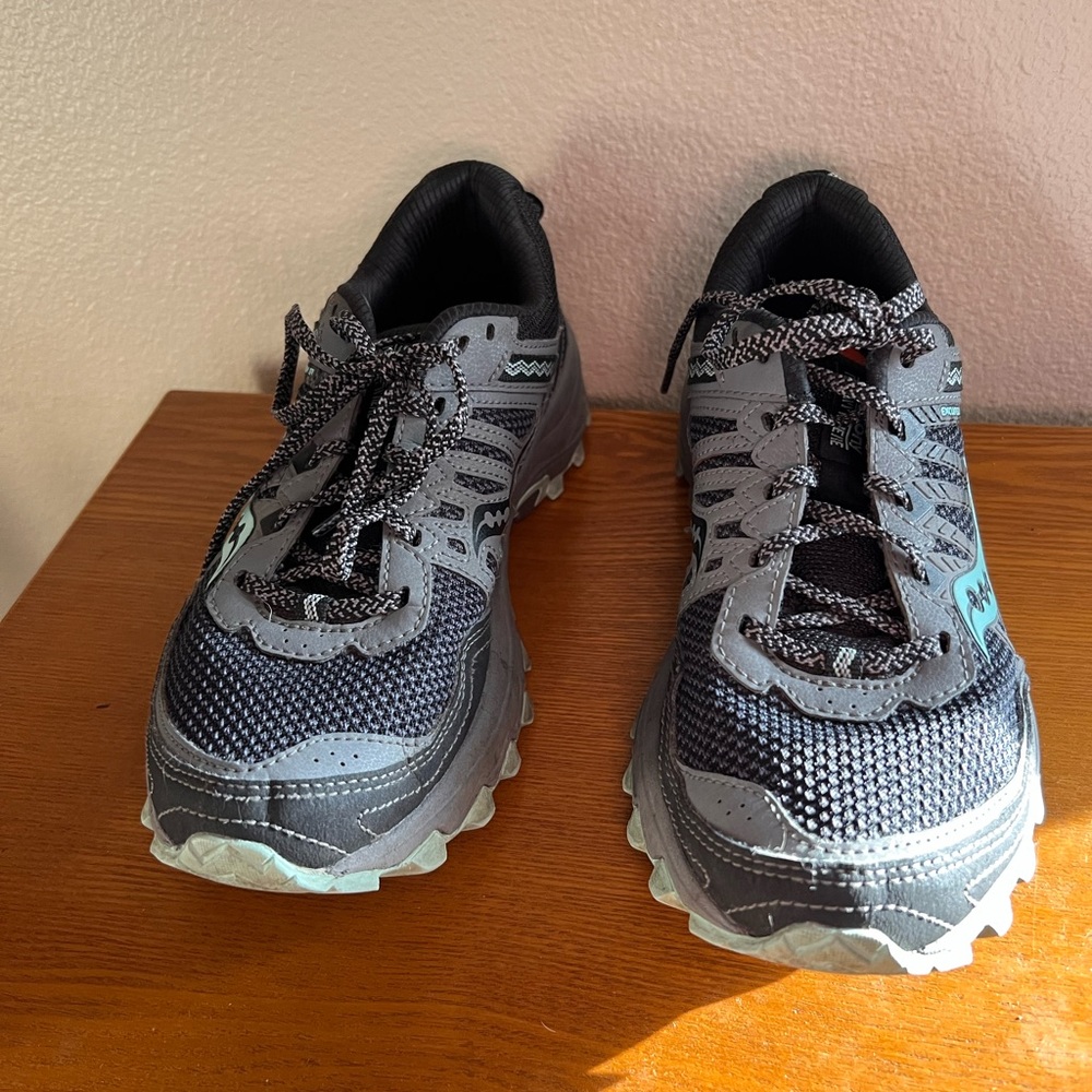 Saucony Trail Sneakers